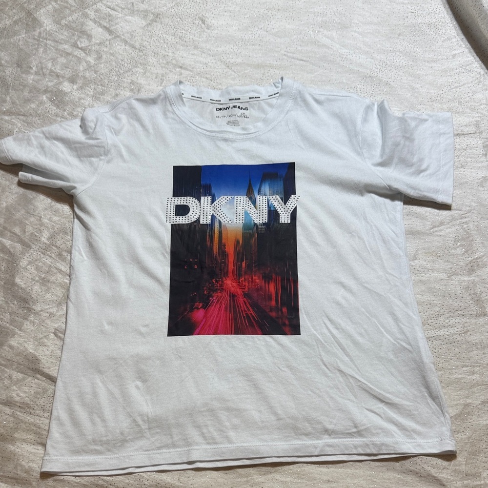 DKNY White Tee with Vibrant Graphic